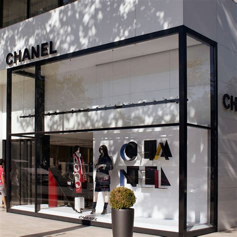 chanel corporate careers.